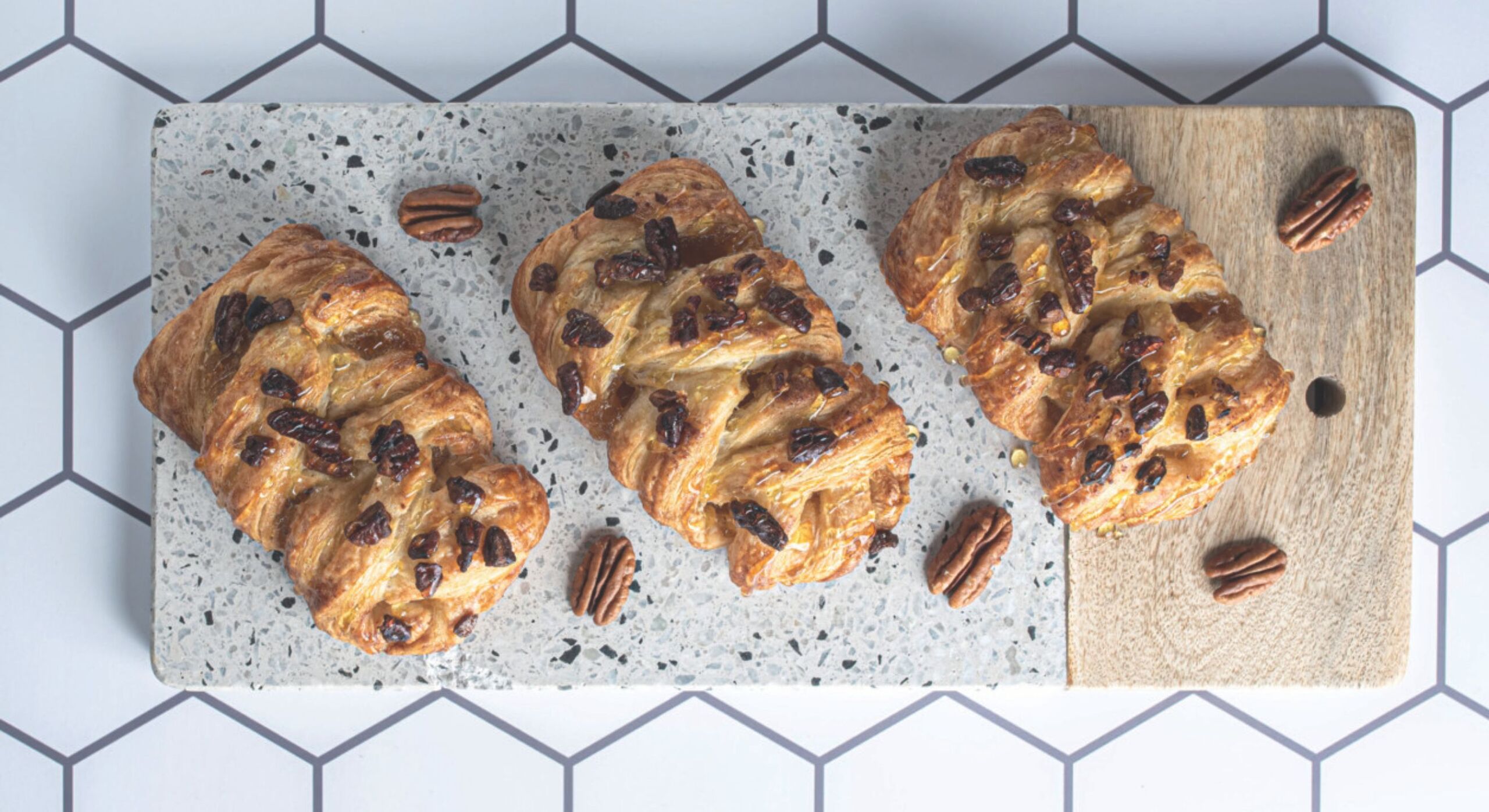 maple-pecan-plait-header-mood